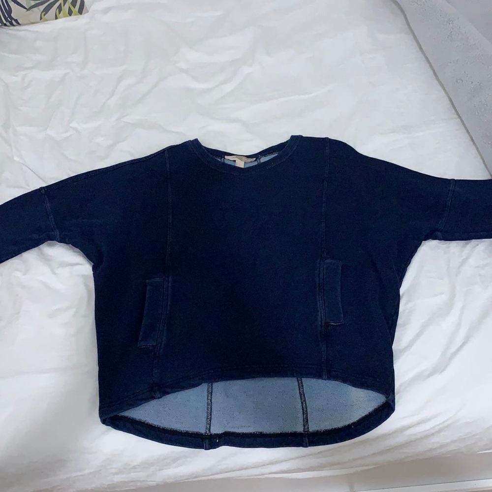 Crewneck denim top